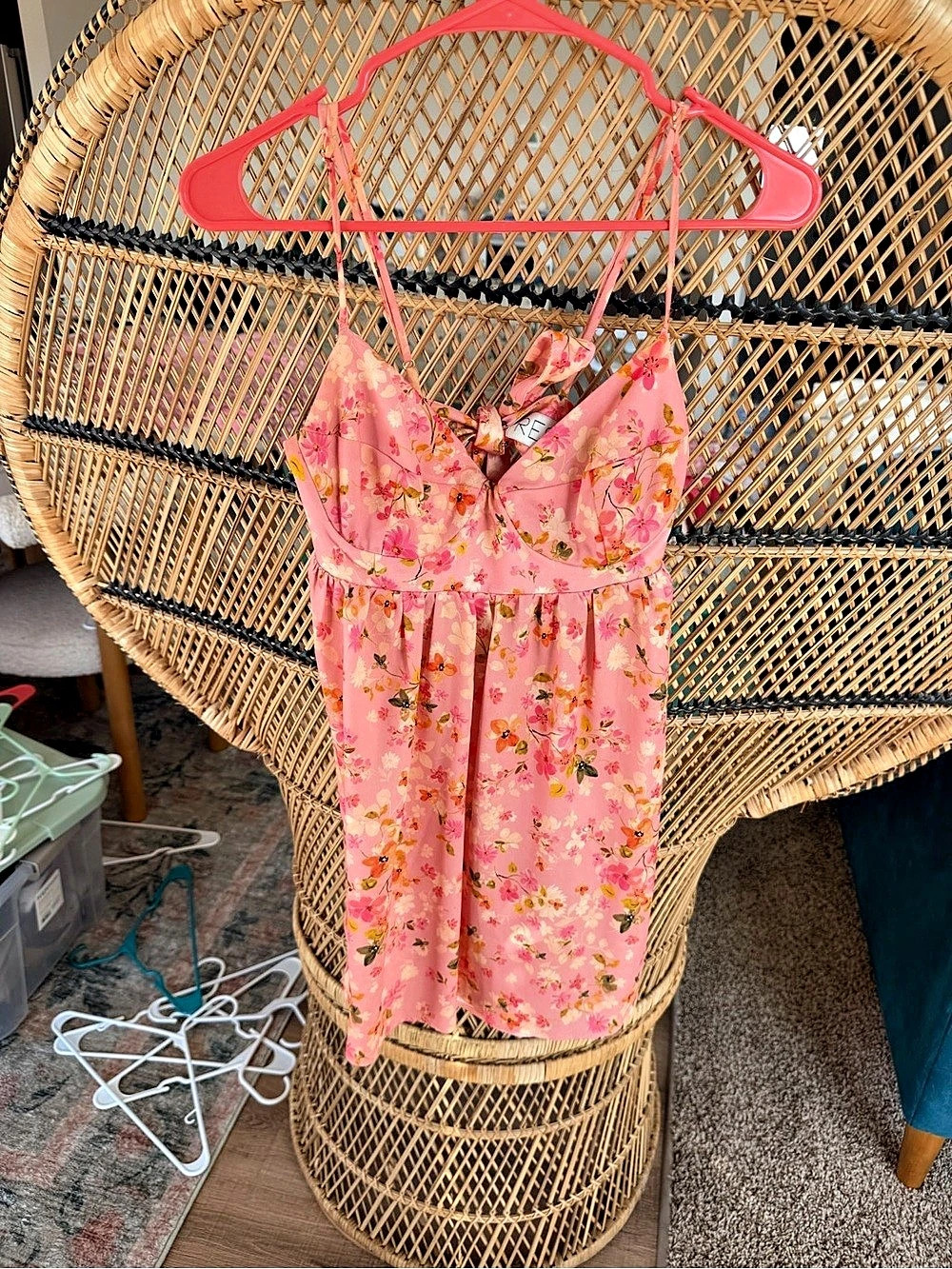 Resa Floral Mini Dress in Pink Size Small
